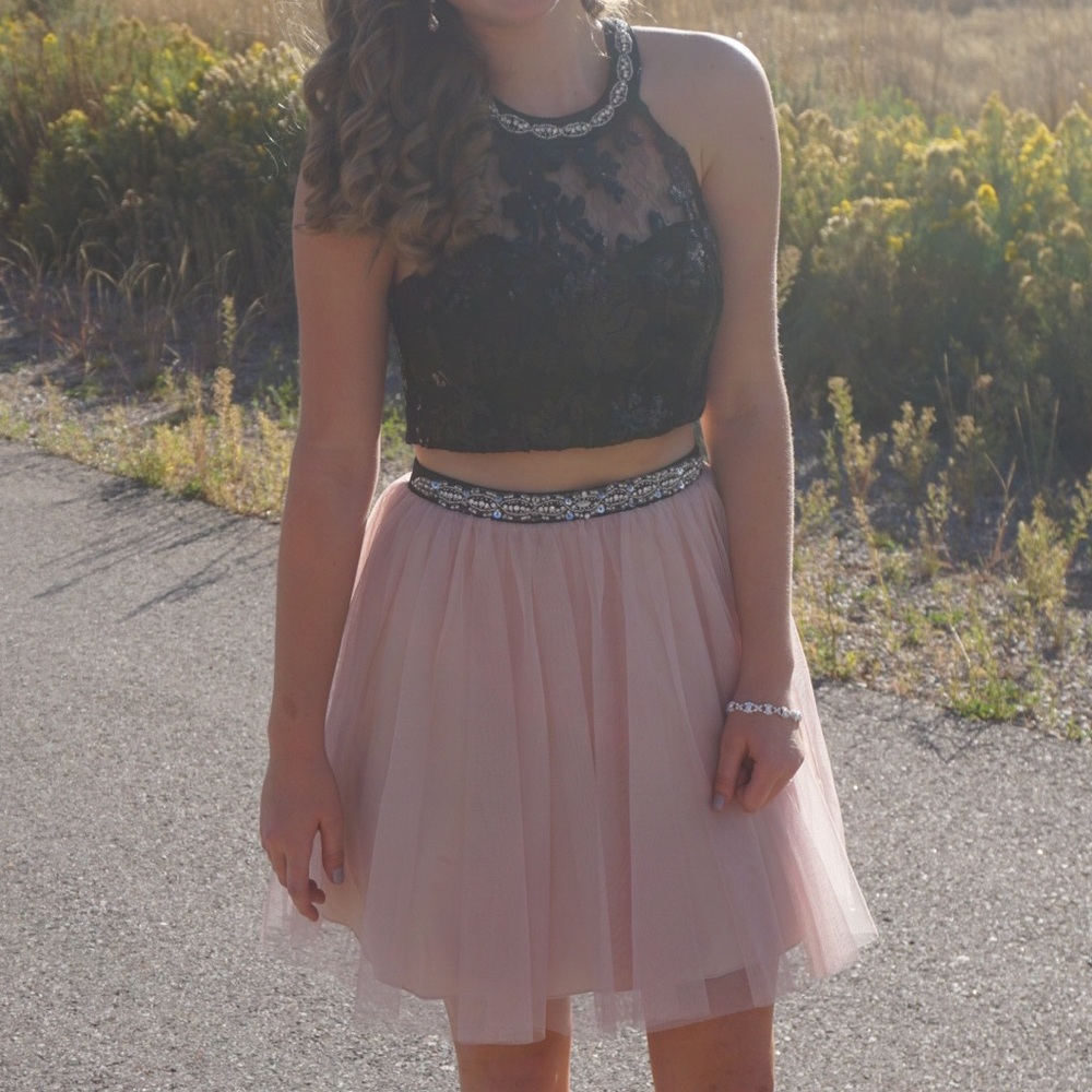 TwoPiece EmbellishedLace BlackPink HomecomingDress